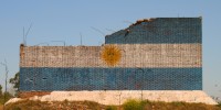 /album/fotogaleria-serie-camino-a-la-matanza/fragmento-bandera2baja-jpg/